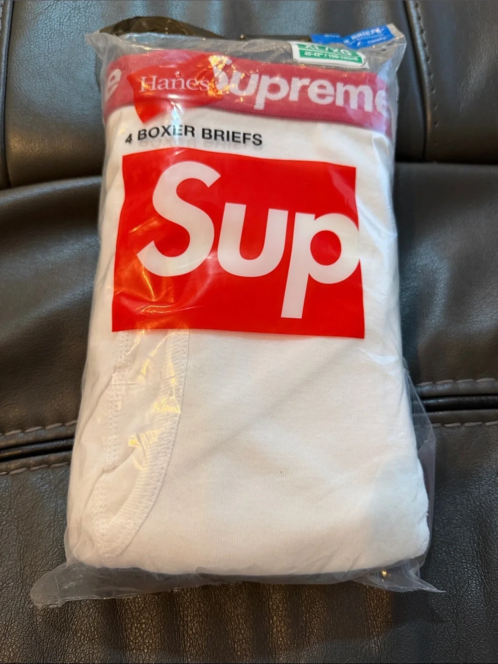 SUPREME/HANES BOXER BRIEFS (4 PACK) - XL / XG